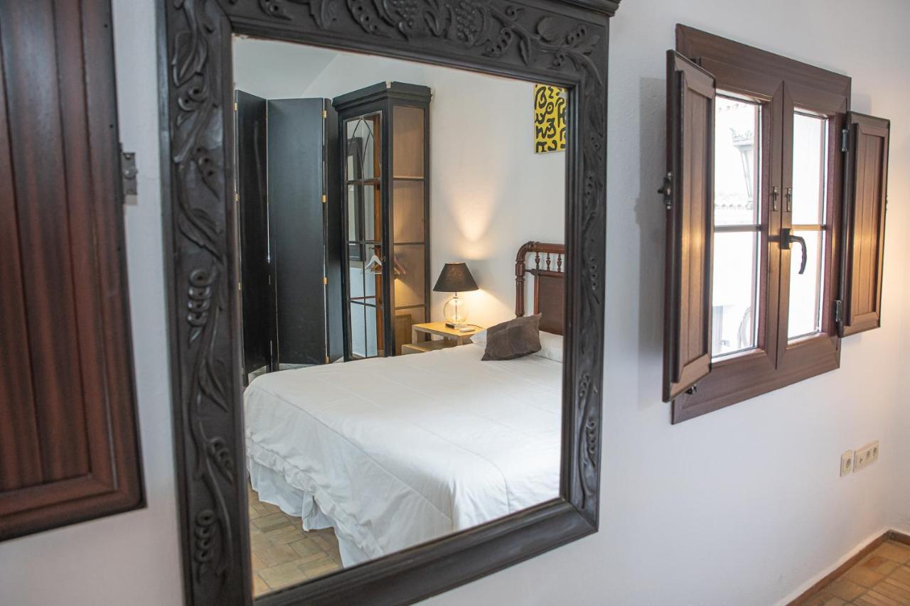 El Pensamiento Duplex Apartment Ronda Luaran gambar